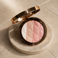 Charlotte Tilbury Pillow Talk Multi-Glow Highlighter – Cool Pink & Pearl Shades in Rose Gold Compact